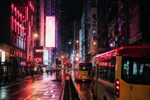香港